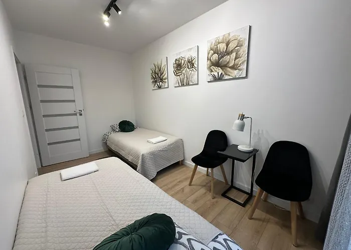 Apartamenty W Centrum Z Bezplatnym Parkingiem By Gingerbread Apartments