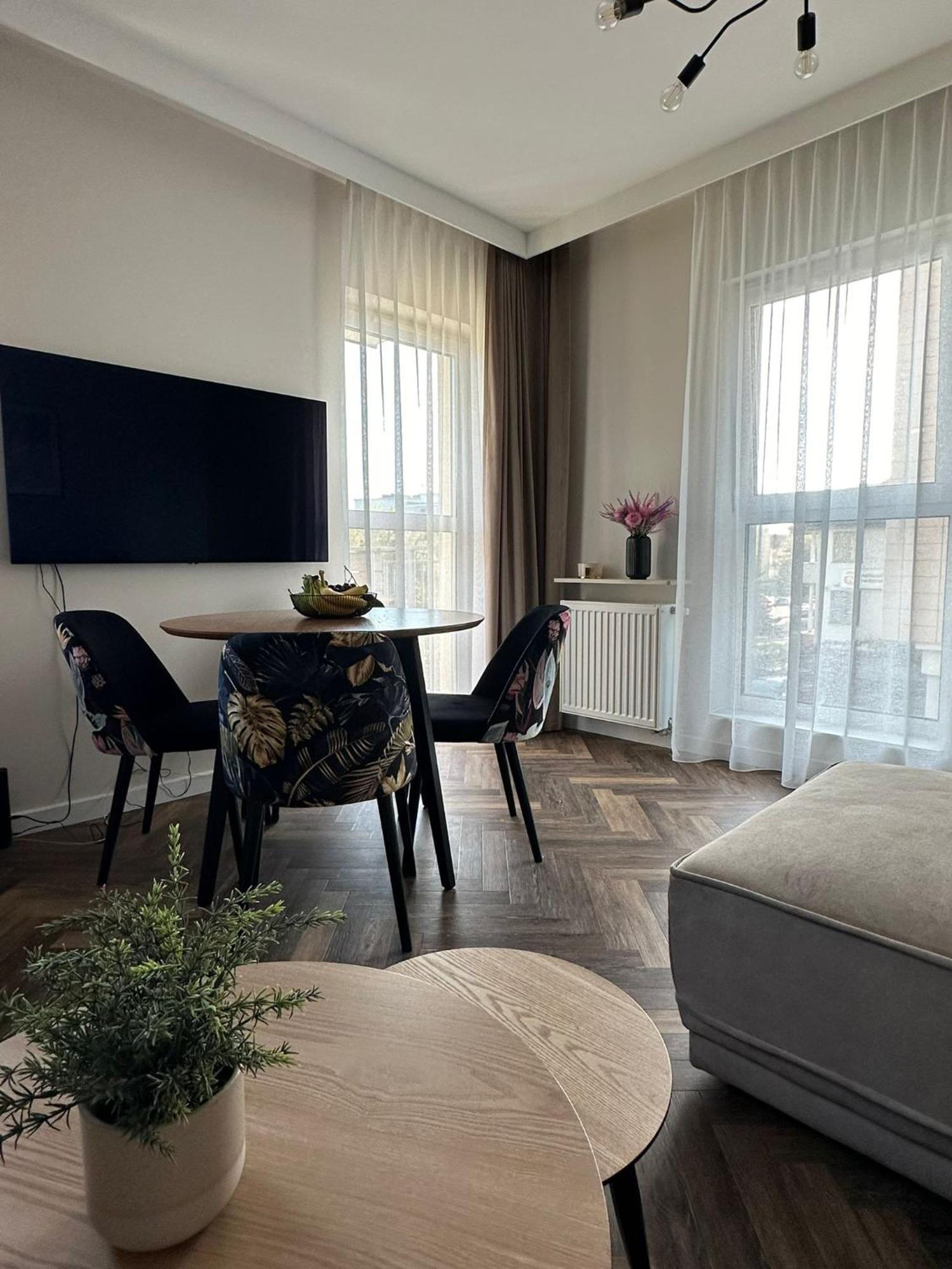 W Centrum Z Bezplatnym Parkingiem By Gingerbread Apartment Torun